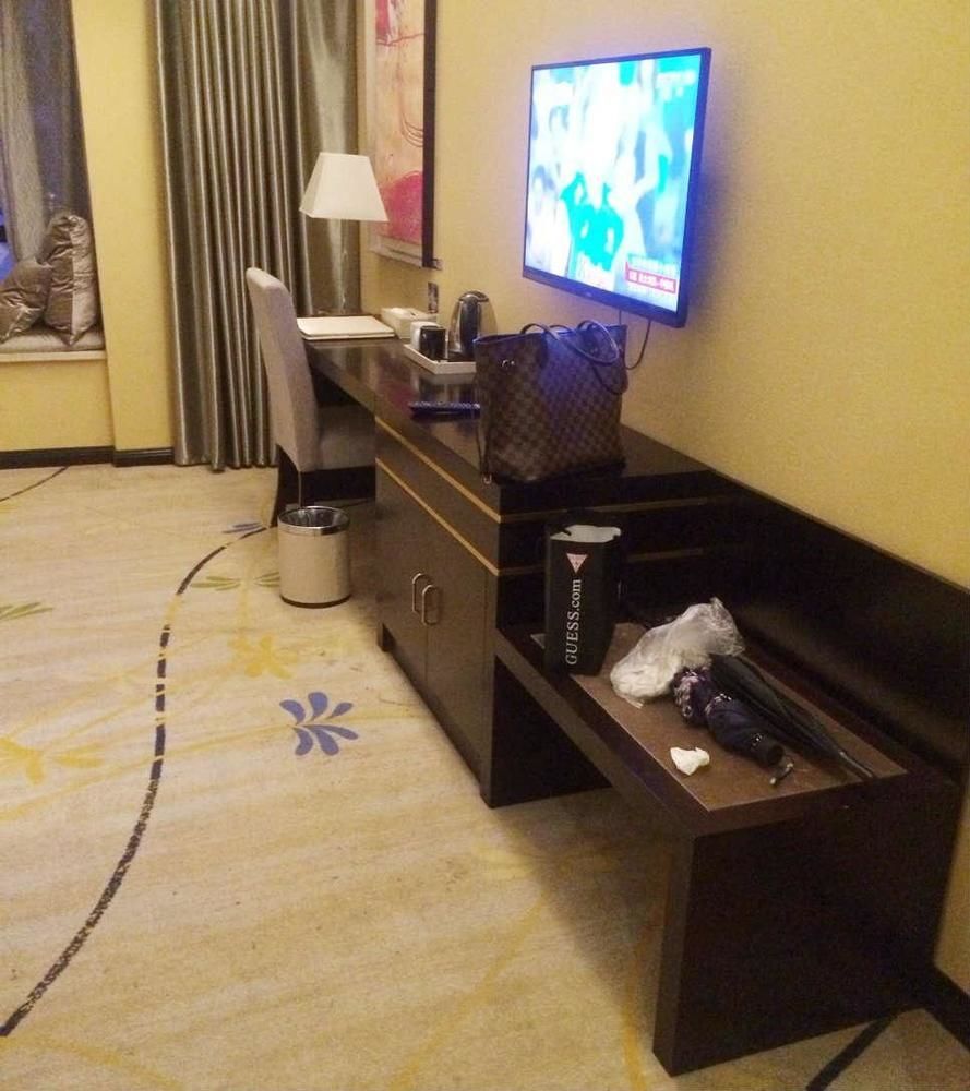 Yj Intl. Hotel Ta-mien-chen Екстер'єр фото